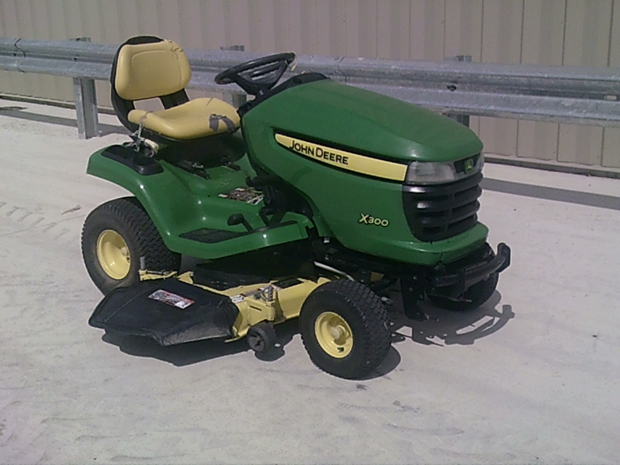 2012 John Deere X300 Image 1
