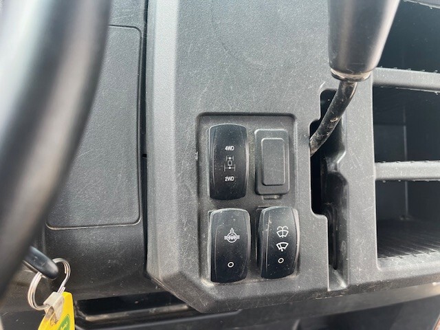  2023 John Deere XUV 835M at Heritage Tractor in West Plains, MO
