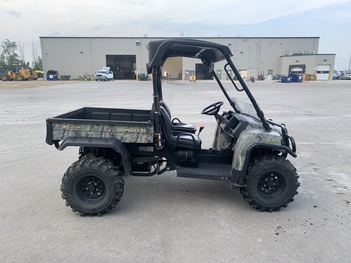 2009 John Deere XUV 620I CAMO Image 1