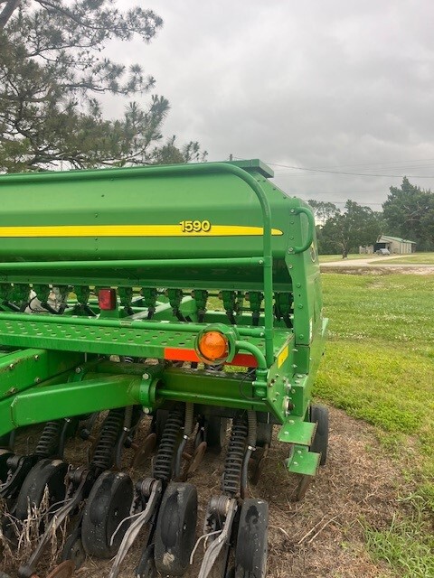 2012 John Deere 1590 Image 10