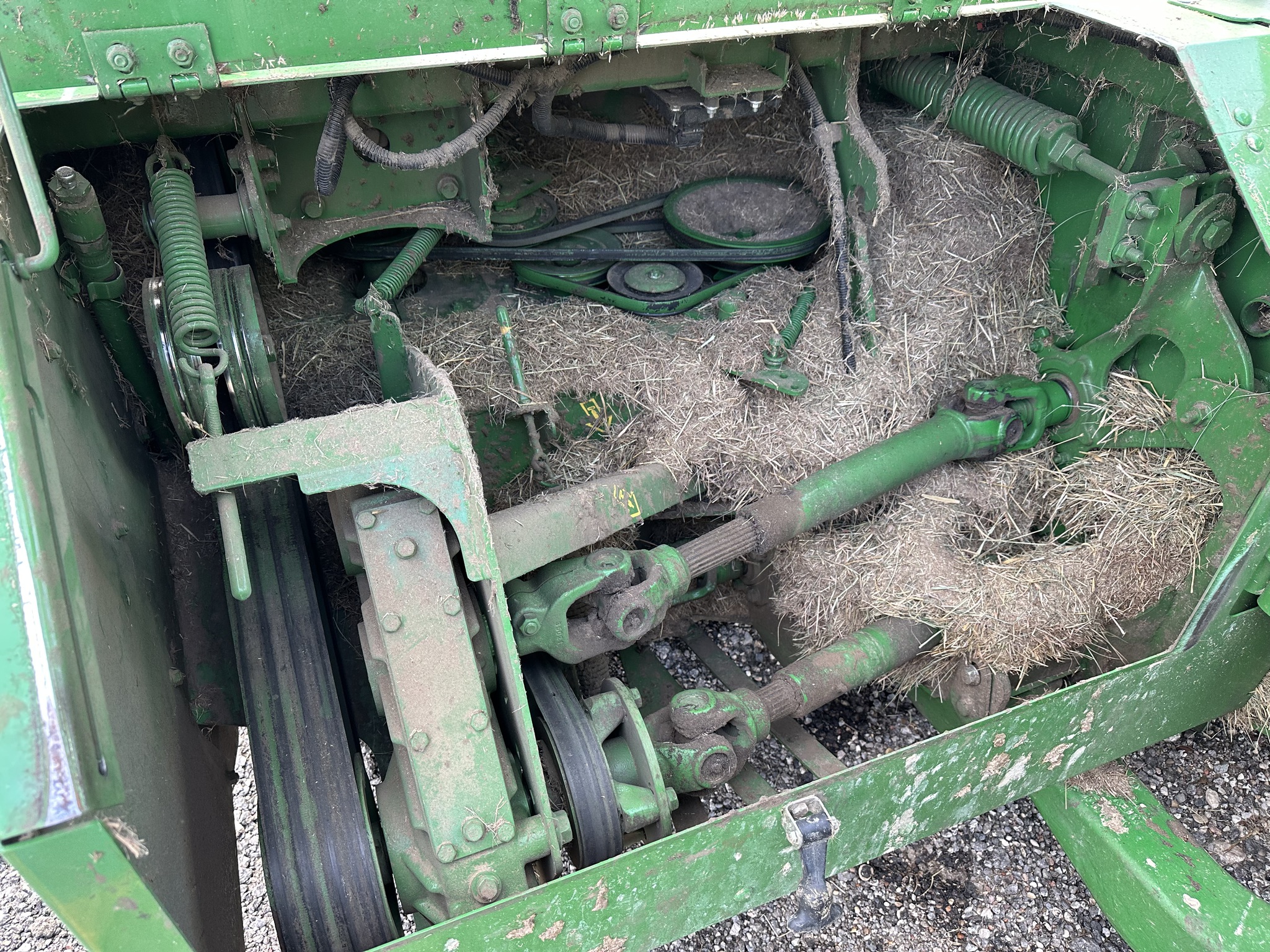 2023 John Deere W235R Image 22