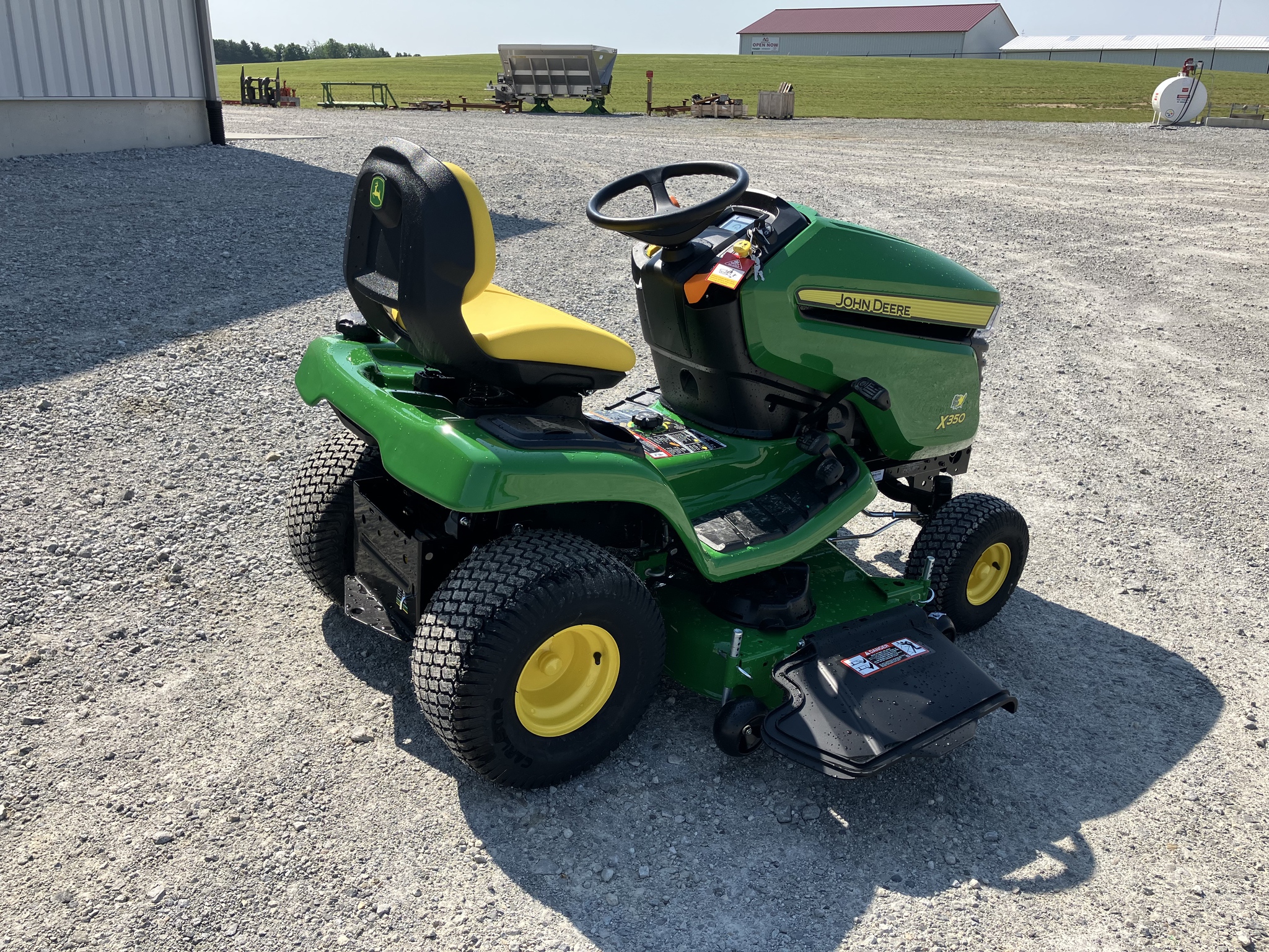 2025 John Deere X350 Image 6