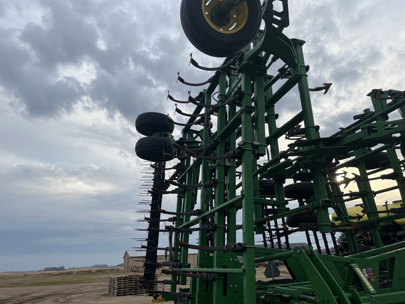 2012 John Deere 2210 - Photo14