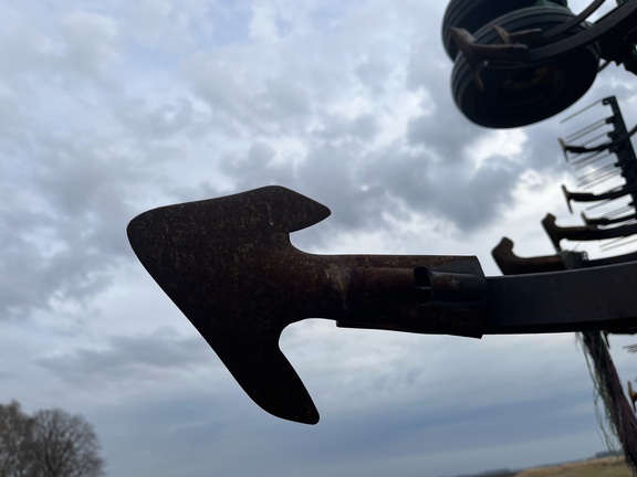 2012 John Deere 2210 - Photo15