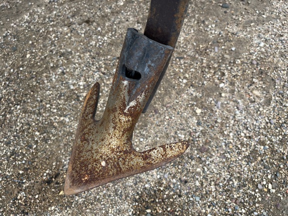 2012 John Deere 2210 - Photo23