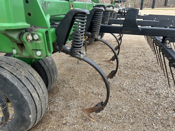 2012 John Deere 2210 - Photo25