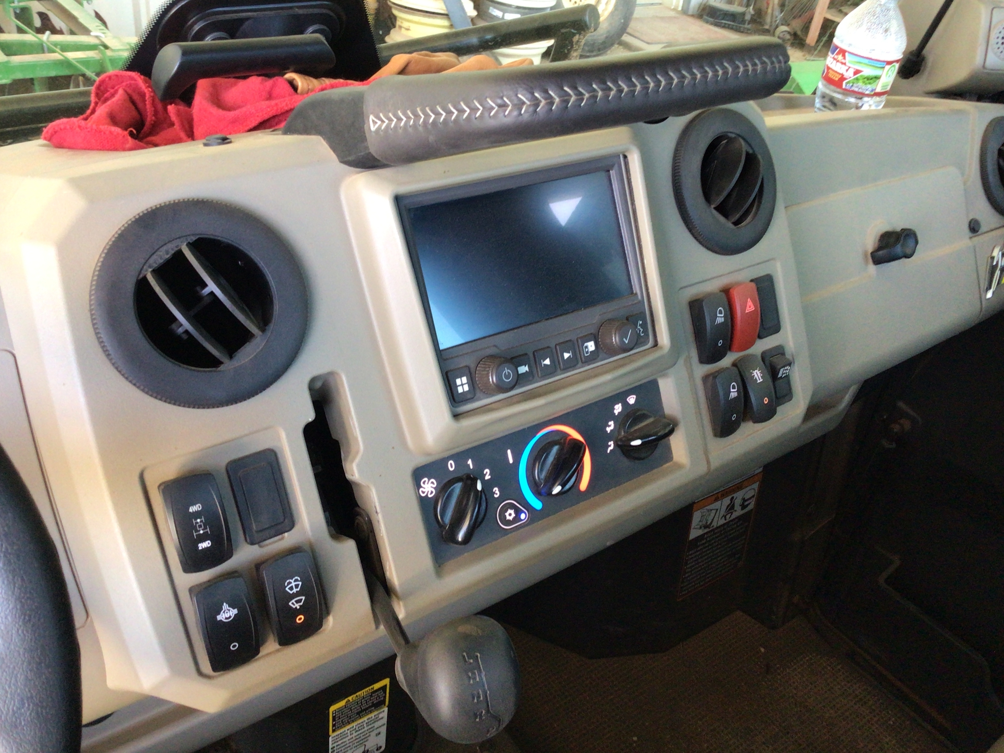 2022 John Deere XUV 835R Image 9