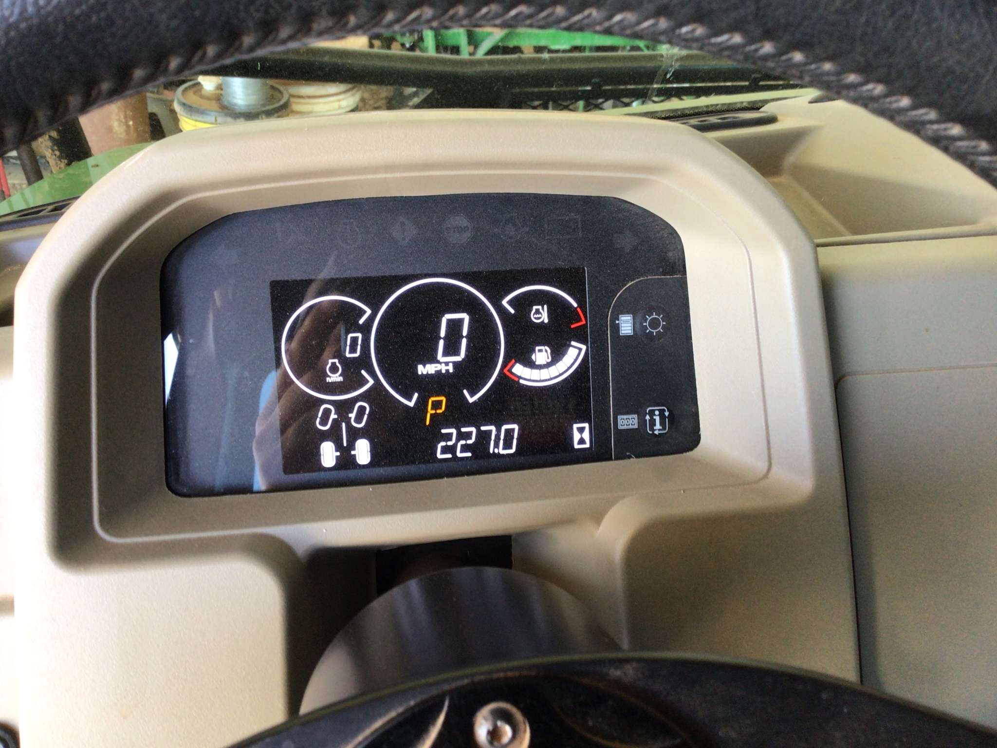2022 John Deere XUV 835R Image 6