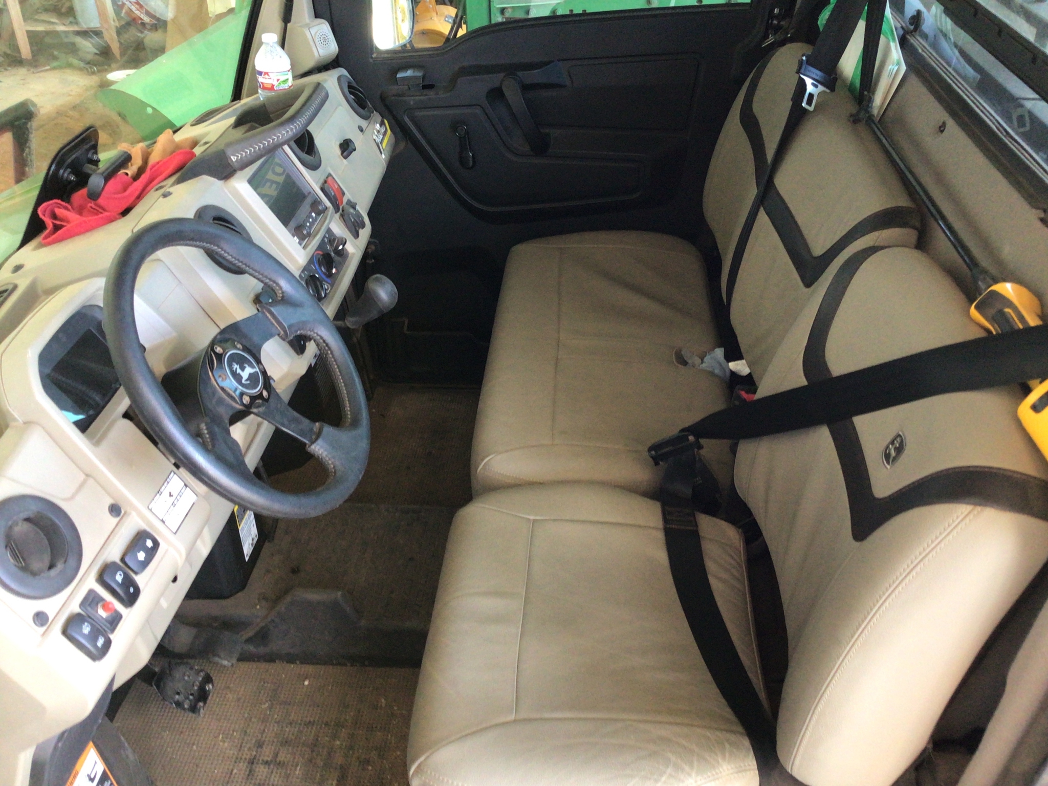 2022 John Deere XUV 835R Image 7