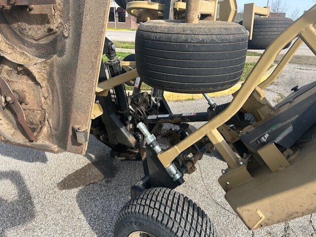 Used 2000 Land Pride AFM4014 Grooming Mowers at Koenig Equipment in Bloomington, IN - PhotoXL18