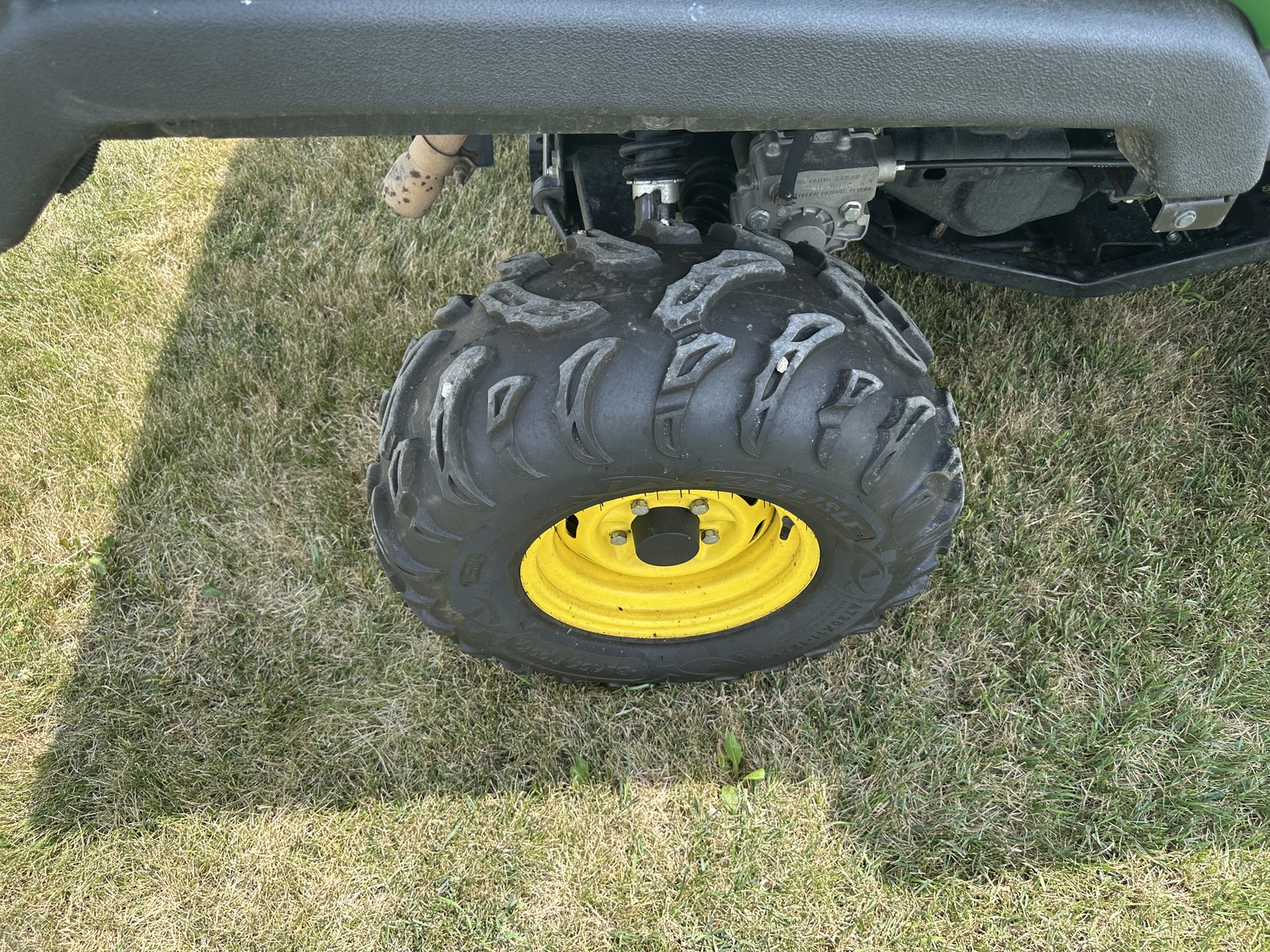  2018 John Deere XUV 825M at Heritage Tractor in Lexington, IL