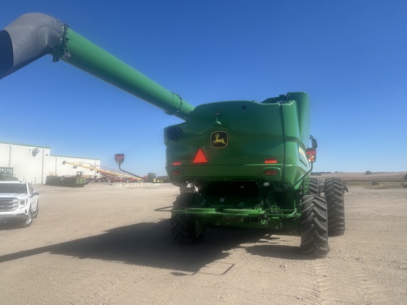 2021 John Deere S780 (3rd thumbnail)