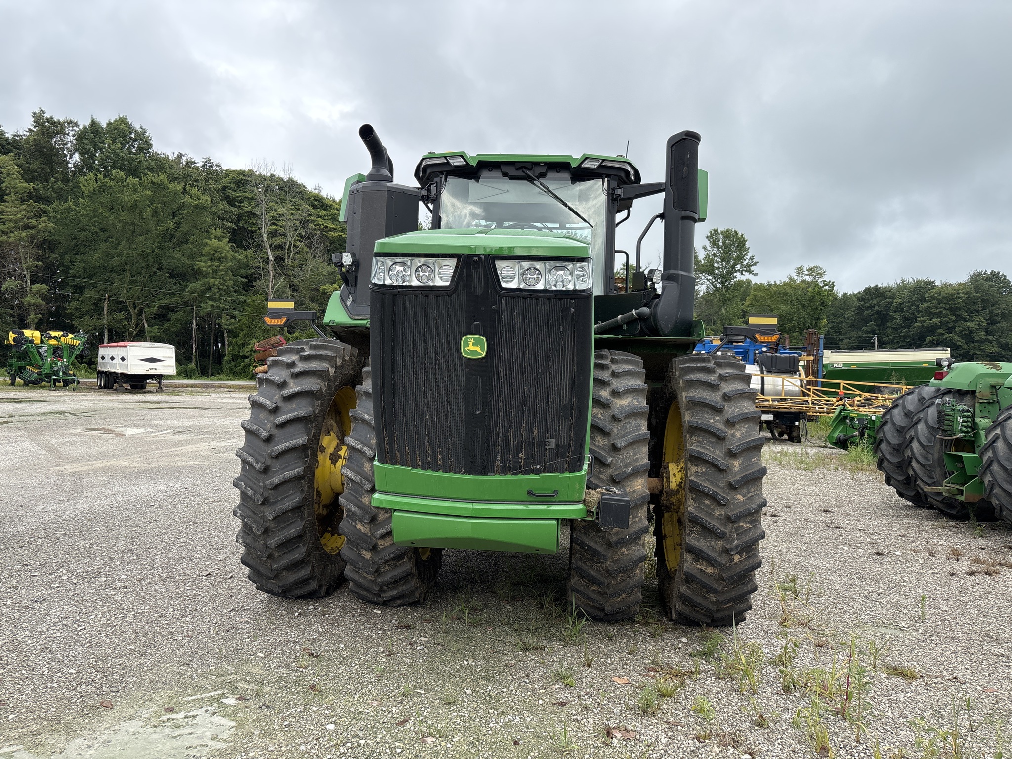 Used 2024 John Deere 9R 440 Articulated 4WD Tractors at Koenig Equipment in Greensburg, IN - PhotoXL3