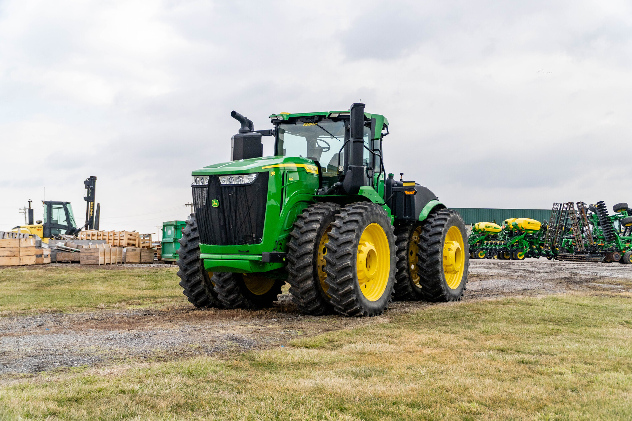 Used 2024 John Deere 9R 440 Articulated 4WD Tractors at Koenig Equipment in Greensburg, IN - PhotoXL0