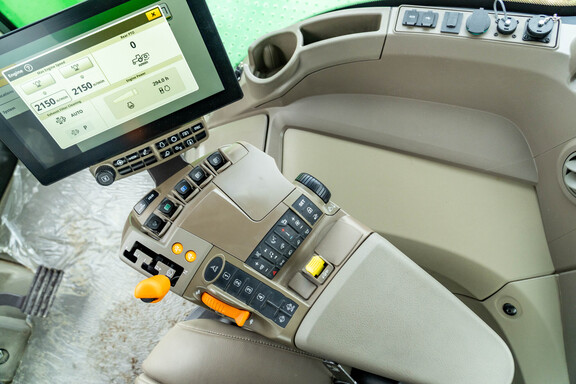 Used 2024 John Deere 9R 440 Articulated 4WD Tractors at Koenig Equipment in Greensburg, IN - Photo27