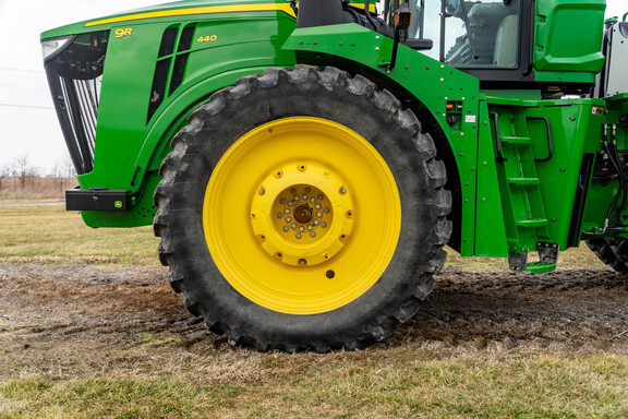 Used 2024 John Deere 9R 440 Articulated 4WD Tractors at Koenig Equipment in Greensburg, IN - Photo8