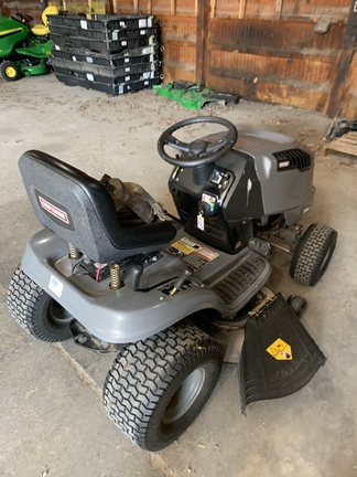 Photo of 2010 Craftsman lt2000