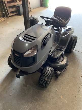 Photo of 2010 Craftsman lt2000