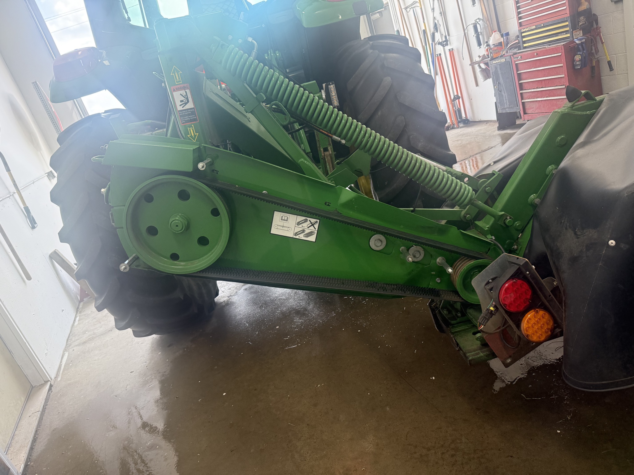 2023 John Deere R280 Image 4