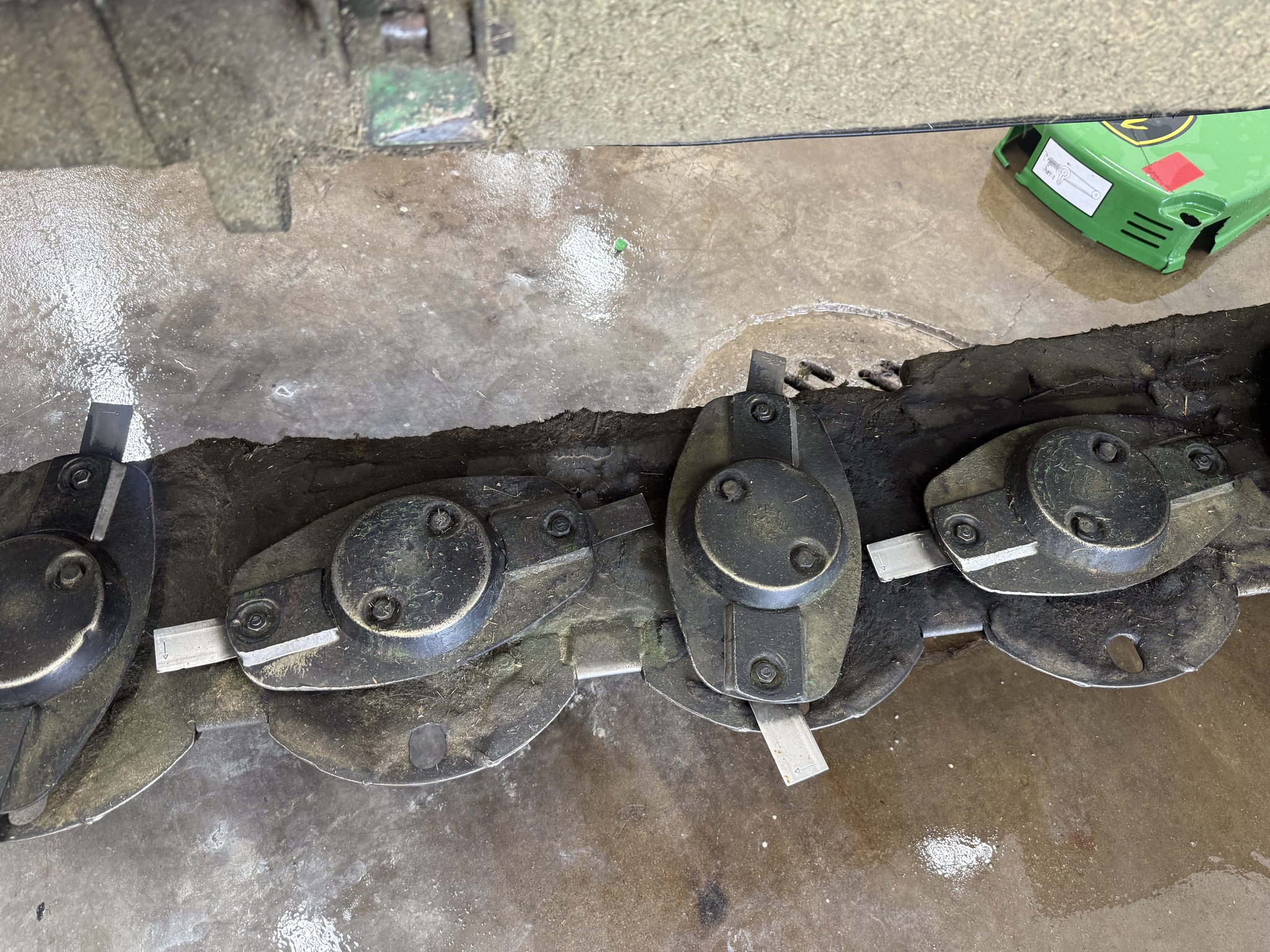 2023 John Deere R280 Image 11