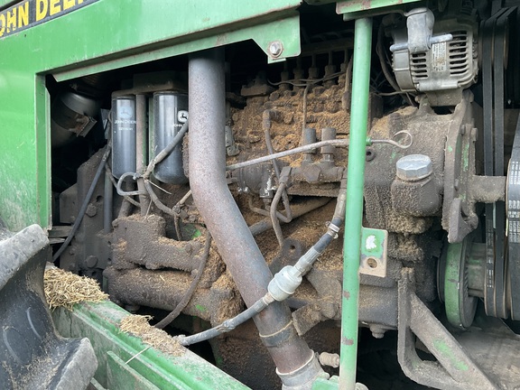 Photo of 1991 John Deere 8760
