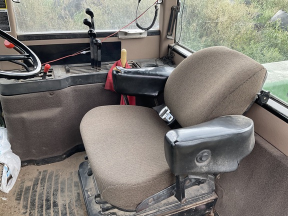 Photo of 1991 John Deere 8760