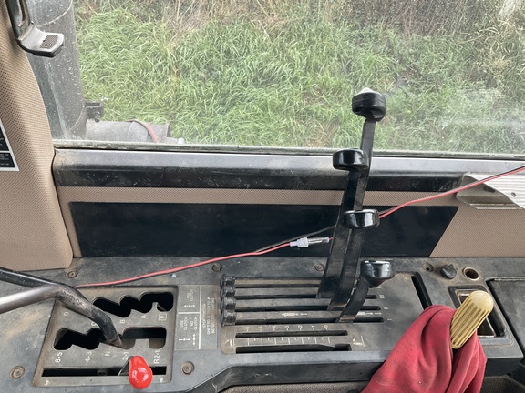Photo of 1991 John Deere 8760