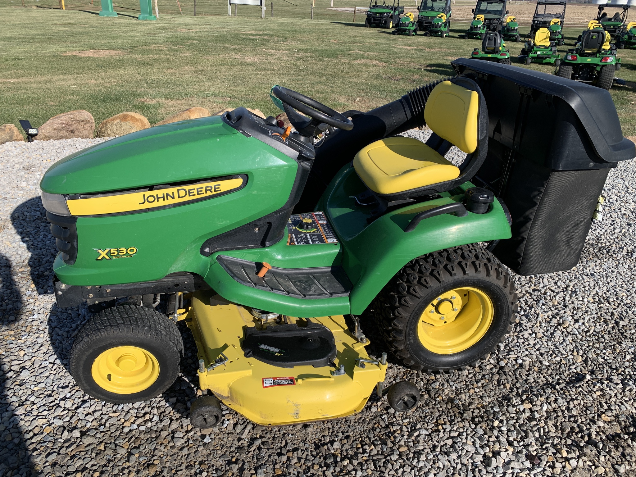 2011 John Deere X530 Image 2