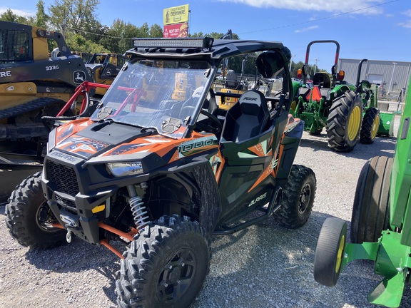 2017 Polaris RAZOR 1OOO