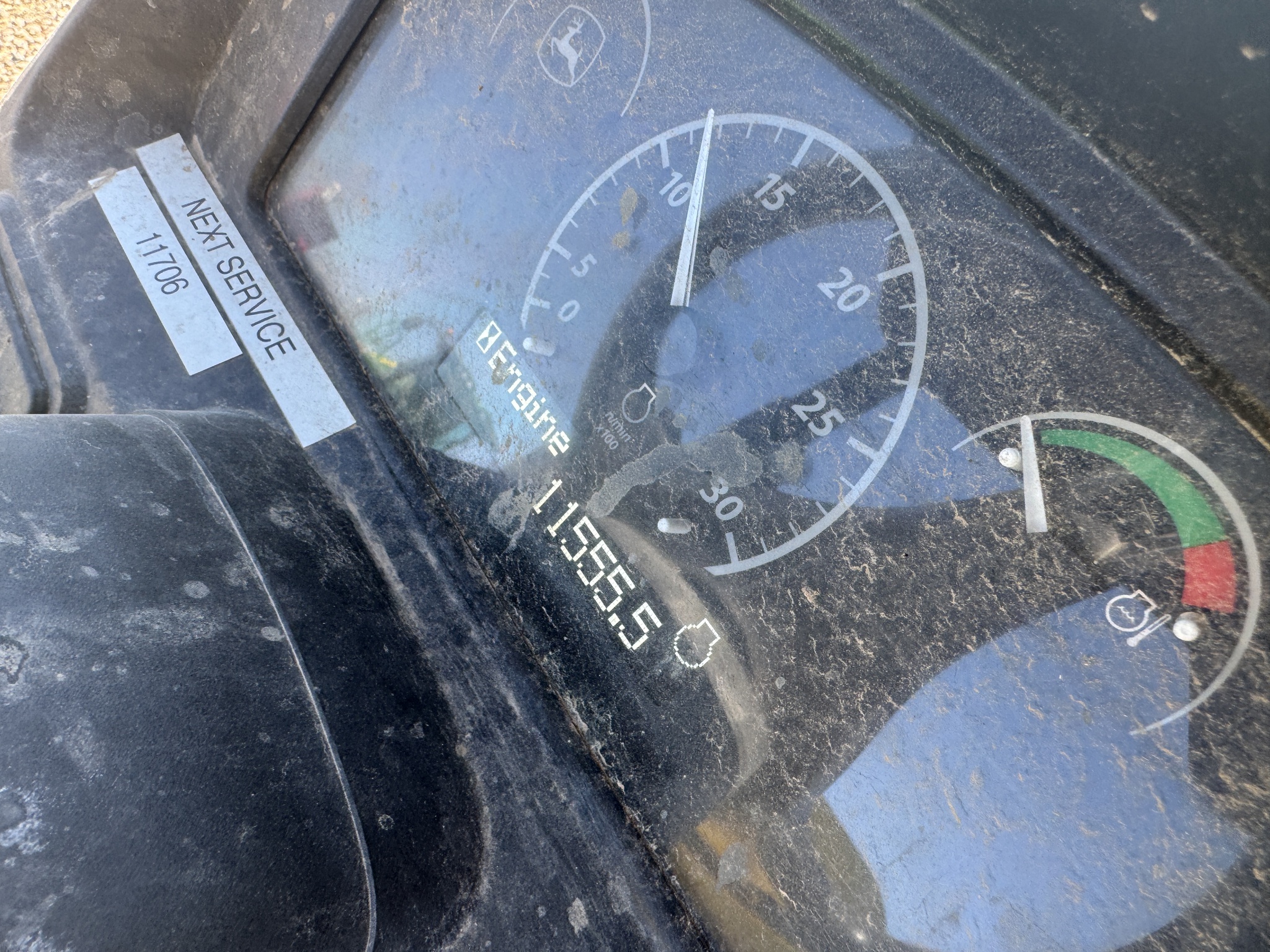 2022 John Deere 3025E Image 9