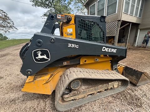 2023 John Deere 331G