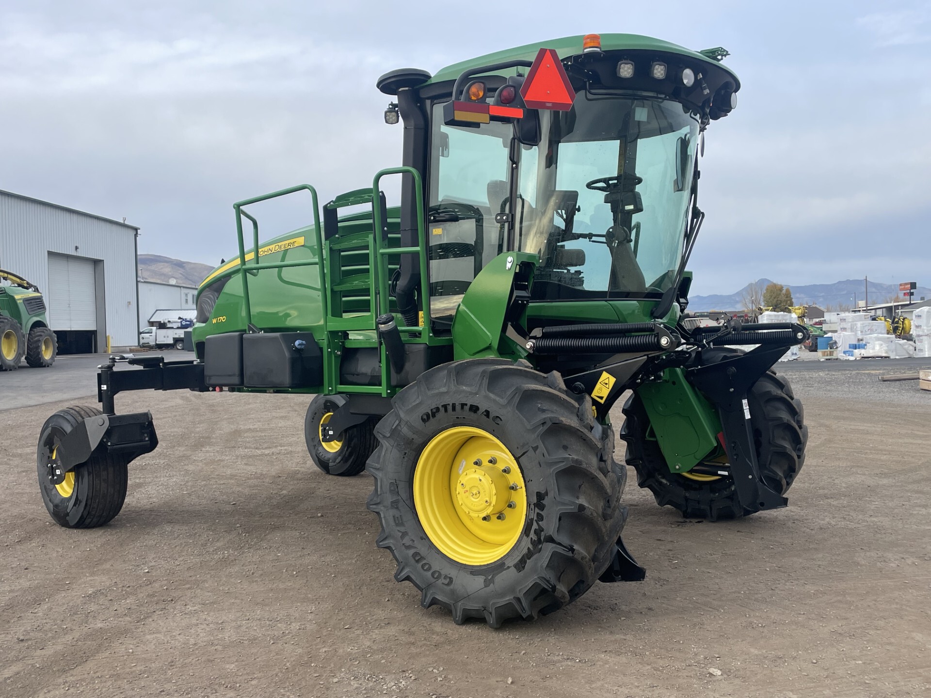 2024 John Deere W170 Image 7