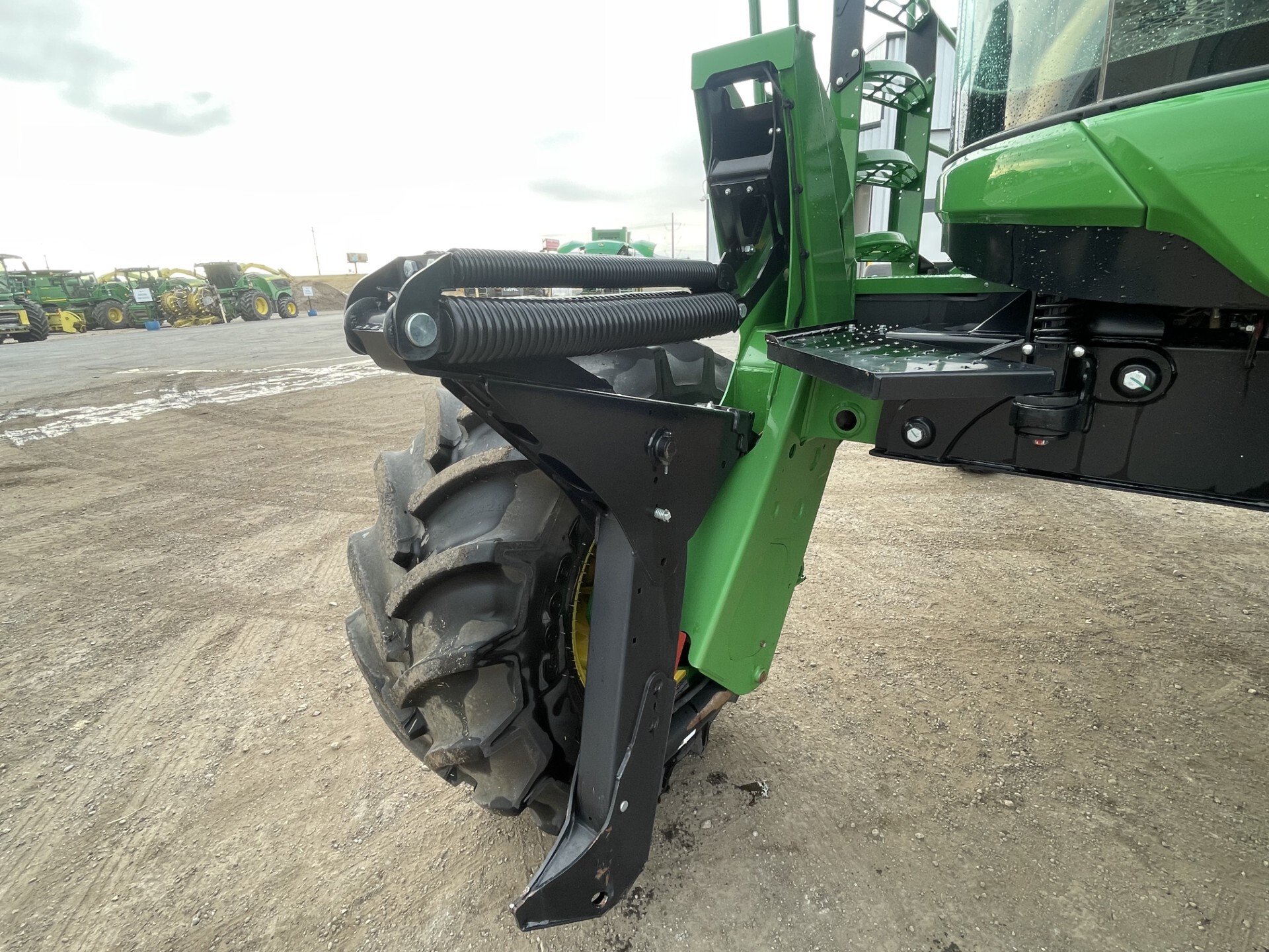 2024 John Deere W170 Image 13