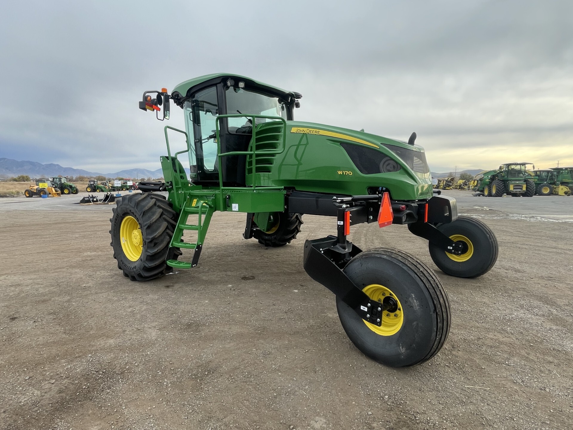 2024 John Deere W170 Image 3