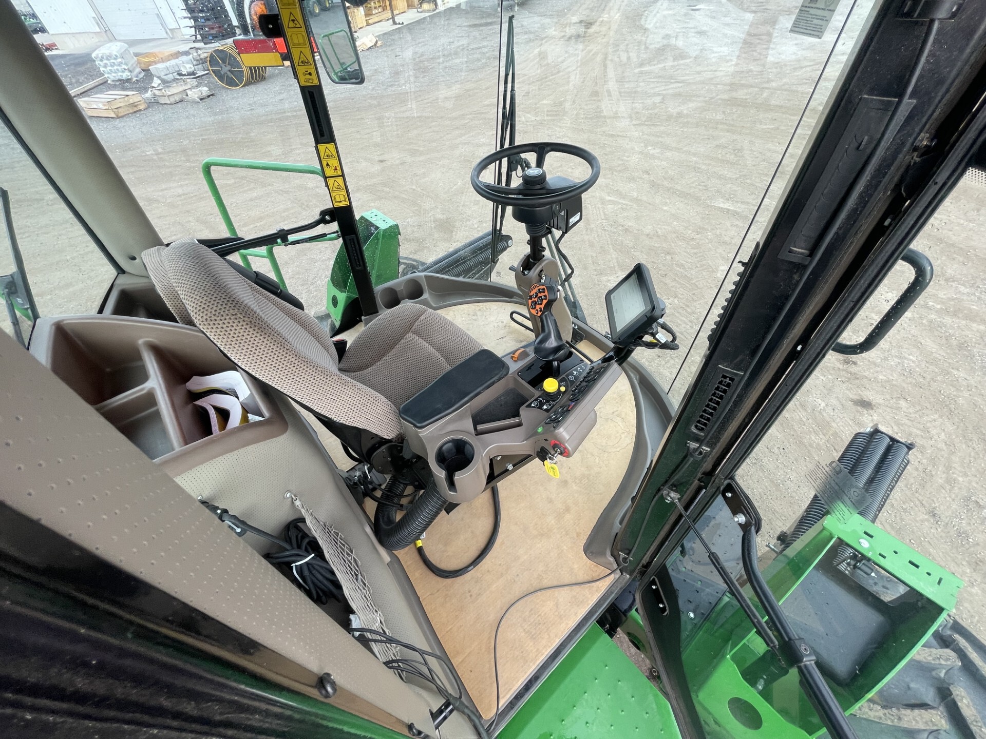 2024 John Deere W170 Image 25