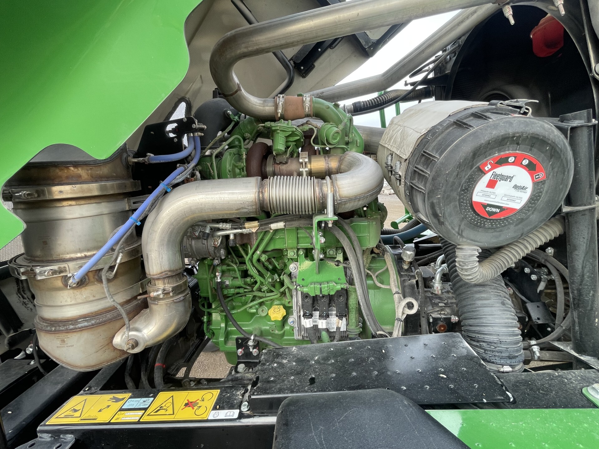 2024 John Deere W170 Image 16