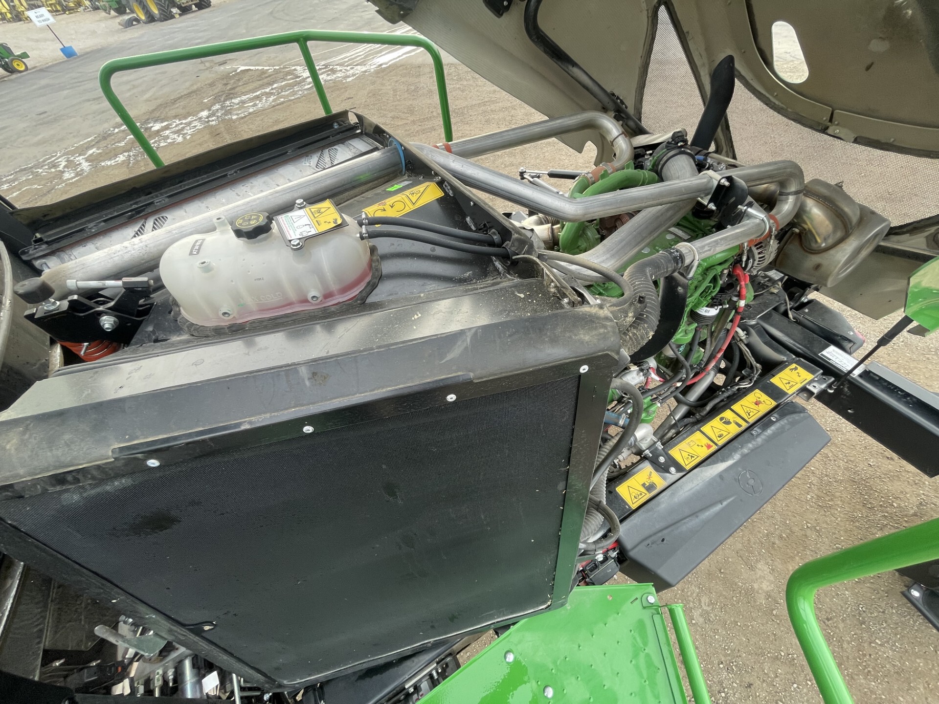 2024 John Deere W170 Image 17