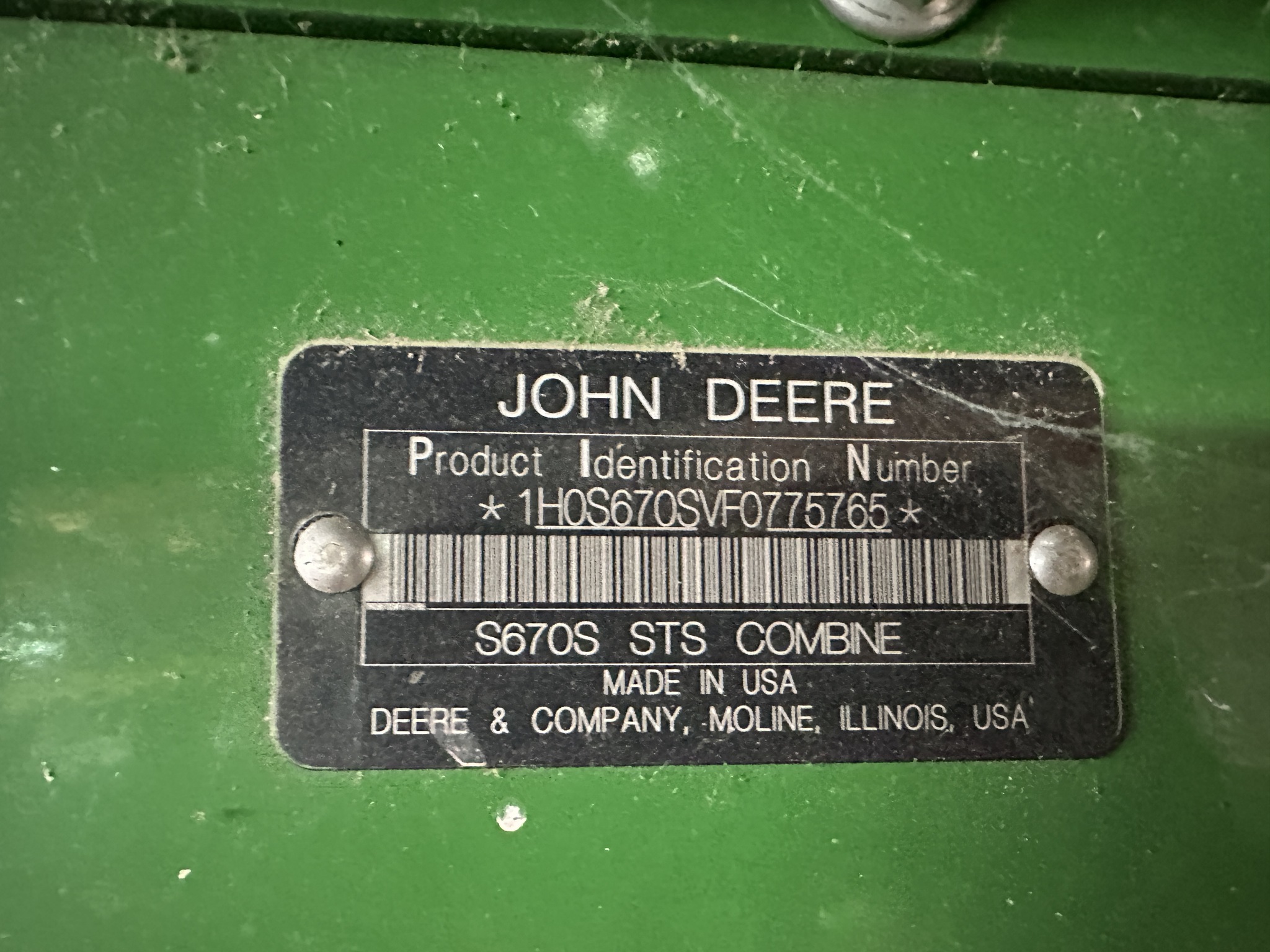 2015 John Deere S670 Image 11