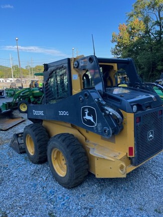 2023 John Deere 320G