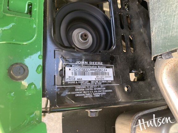 Photo of 2024 John Deere Z325E
