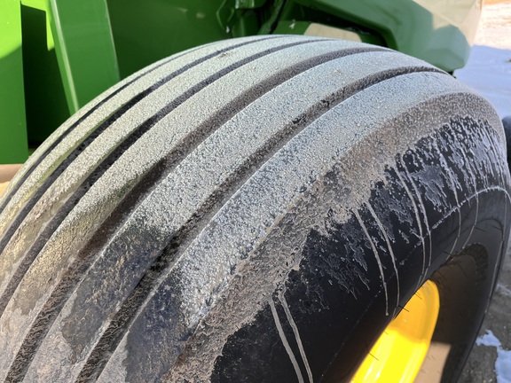 2024 John Deere 561M - Photo13