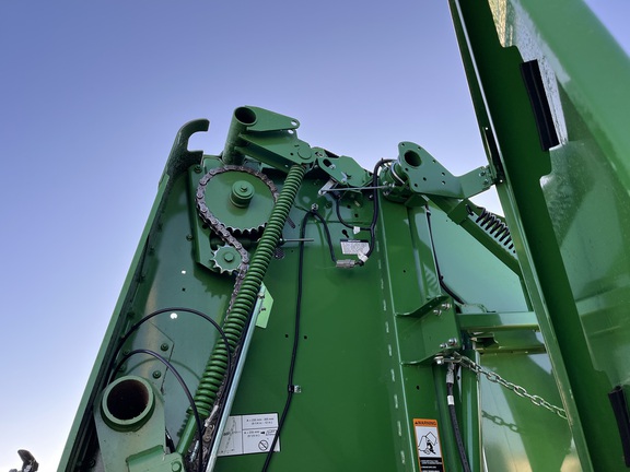 2024 John Deere 561M - Photo19