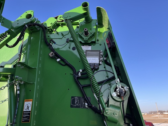 2024 John Deere 561M - Photo22