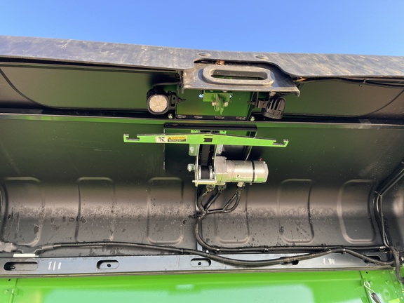 2024 John Deere 561M - Photo28