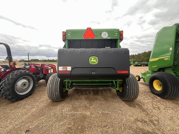2024 John Deere 561M - Photo6