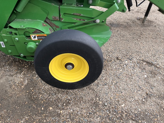 2024 John Deere 561M - Photo13