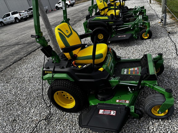 Used 2025 John Deere Z530R Zero Turn Mowers at Koenig Equipment in Richmond, IN - Photo1