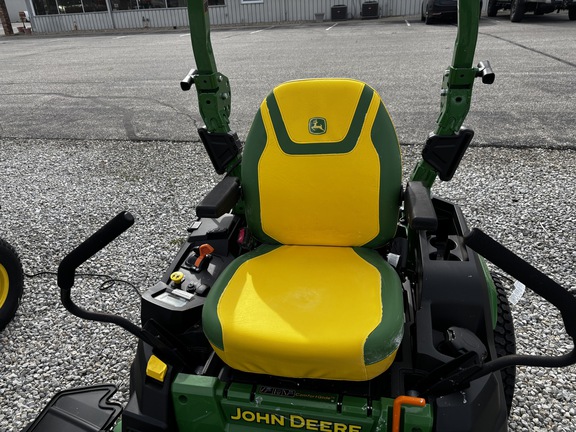Used 2025 John Deere Z530R Zero Turn Mowers at Koenig Equipment in Richmond, IN - Photo4
