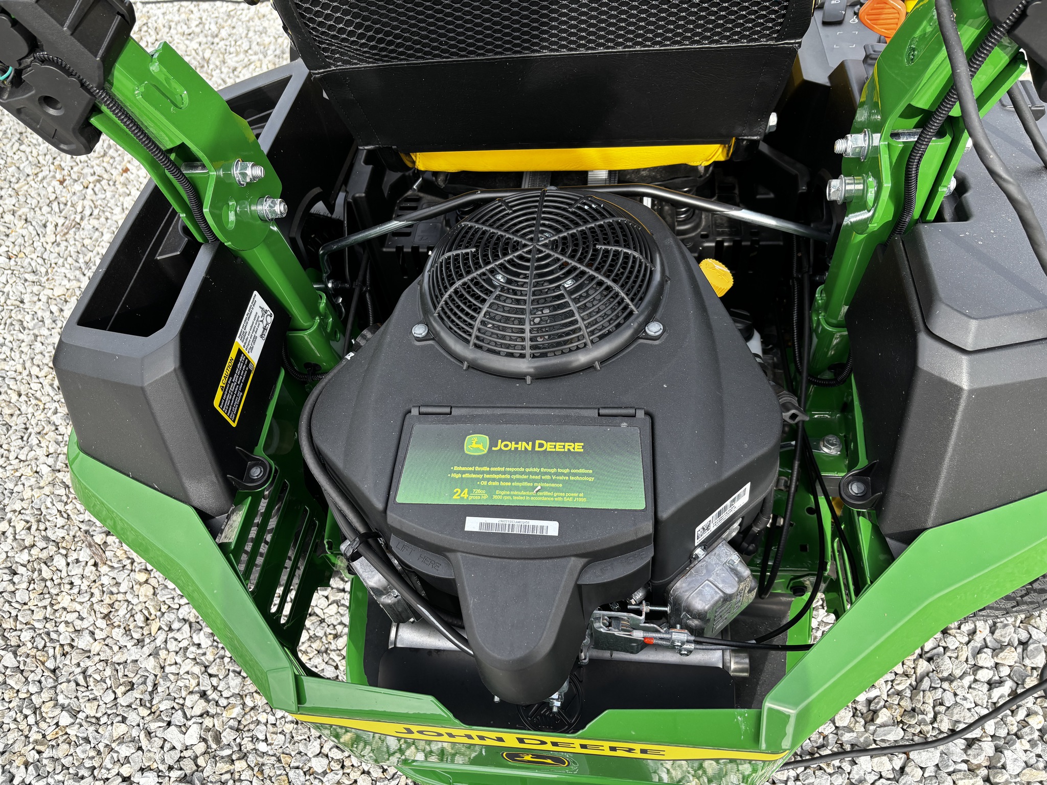 Used 2025 John Deere Z530R Zero Turn Mowers at Koenig Equipment in Richmond, IN - PhotoXL5
