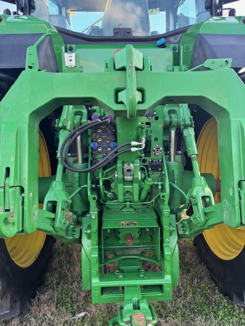 2024 John Deere 8R 340 Image 6